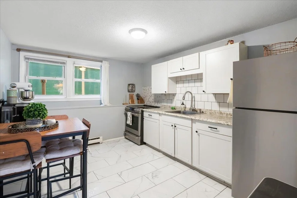 Unit for sale at 119 Main, Essex Junction, VT 05452