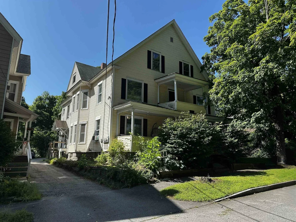 Unit for sale at 27 Holly, Concord, NH 03301