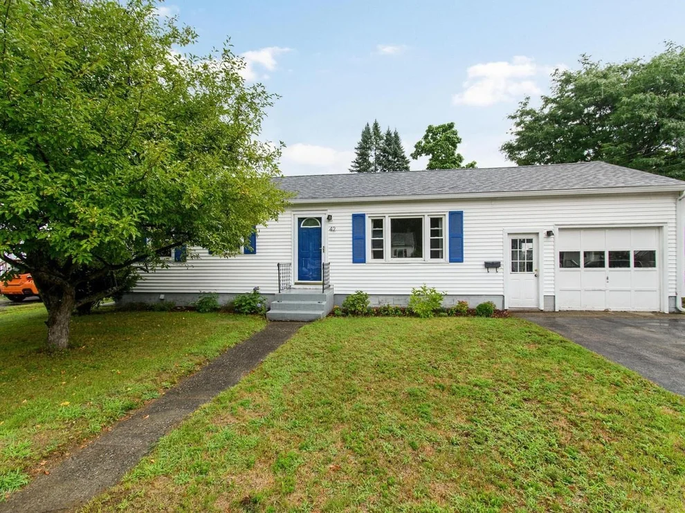 Unit for sale at 42 Hardy, Burlington, VT 05408