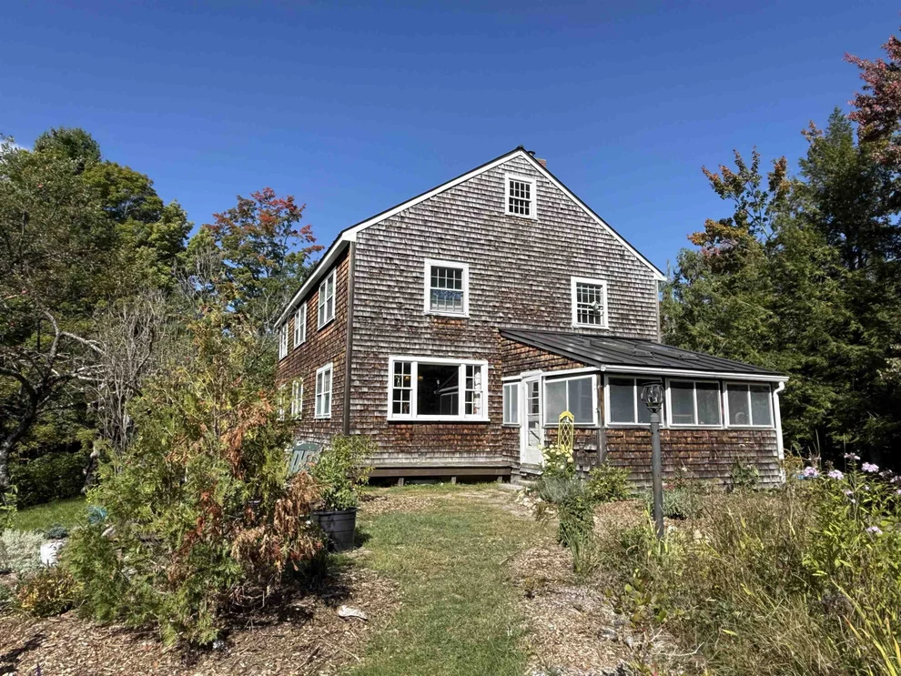 Unit for sale at 2382 NH Route 118, Dorchester, NH 03266