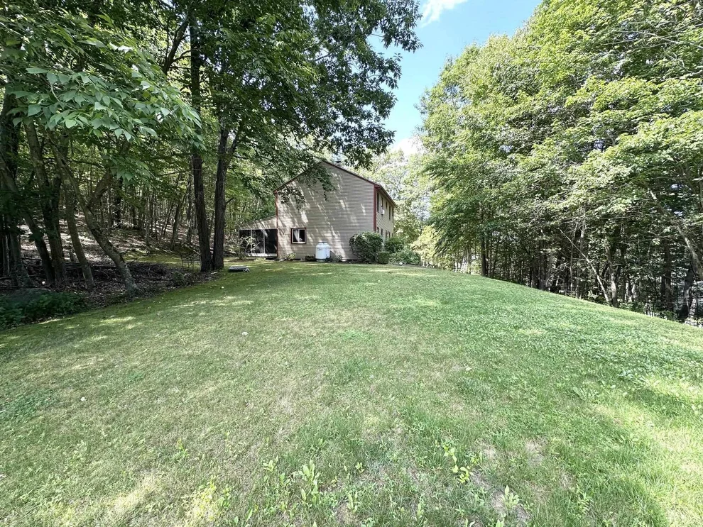 Unit for sale at 533 Black Brook, Goffstown, NH 03045