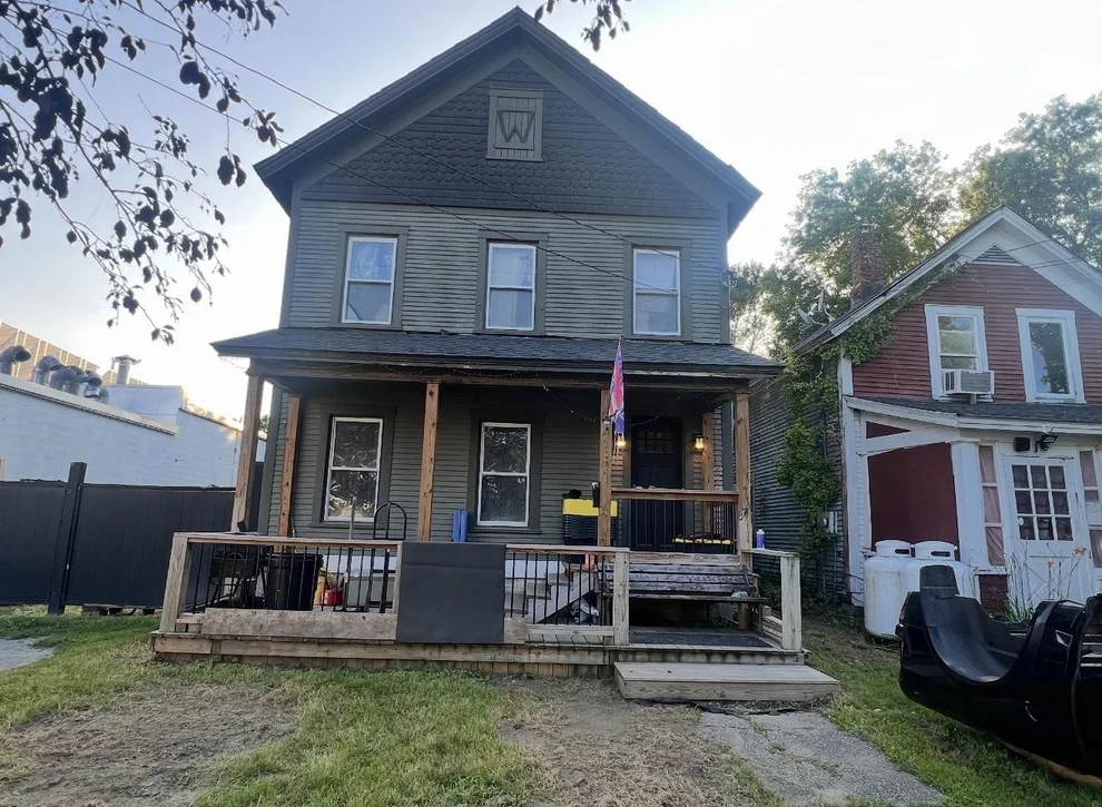 Unit for sale at 31 Baxter, Rutland City, VT 05701
