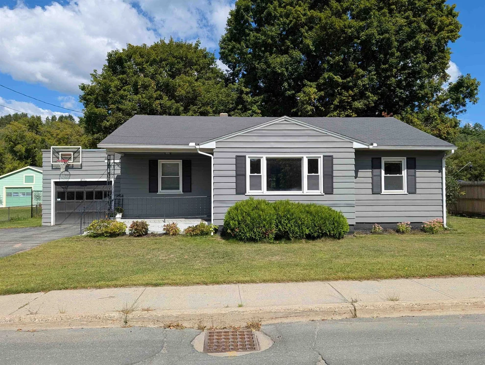 Unit for sale at 411 Concord, St. Johnsbury, VT 05819
