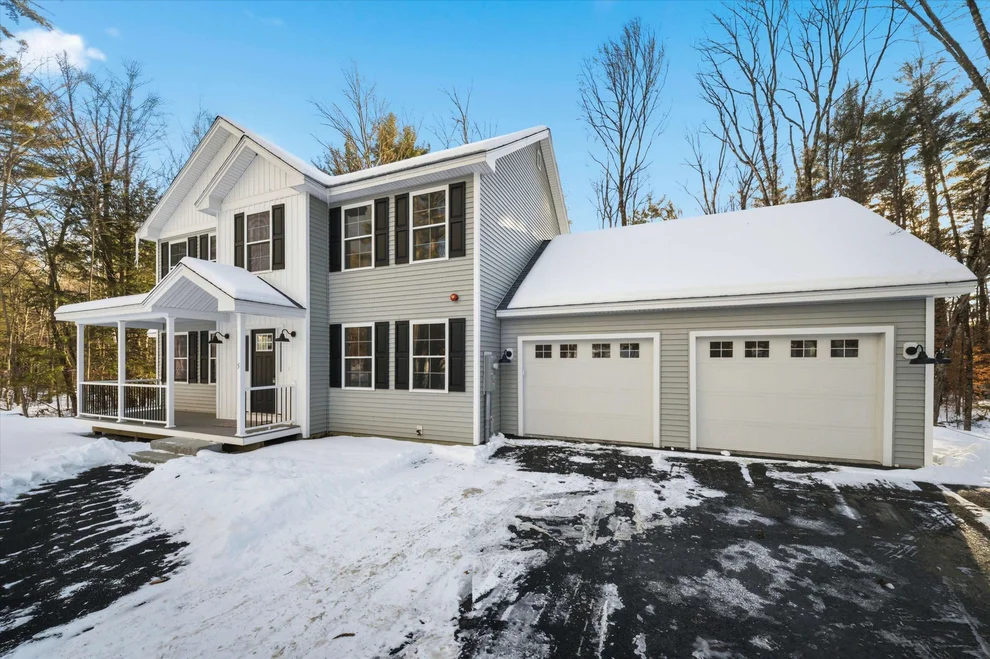 Unit for sale at 5 Gridley, Sutton, NH 03278