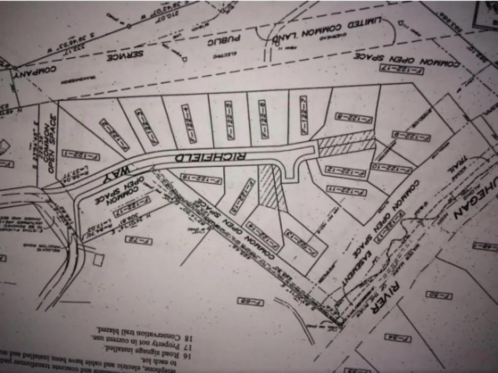 Unit for sale at 18 Richfield, Wilton, NH 03086