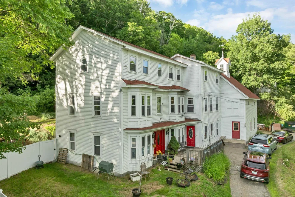 Unit for sale at 25 Cedar, Bristol, NH 03222