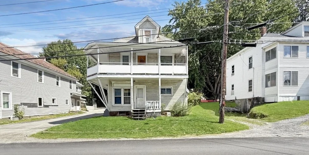 Unit for sale at 852 Graniteville, Barre Town, VT 05641