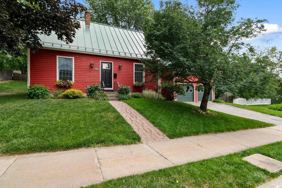 Unit for sale at 95 Dion, Winooski, VT 05404