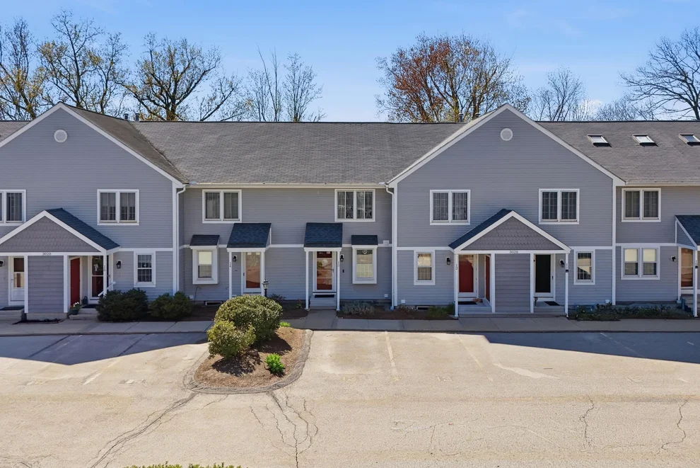 Unit for sale at 3020 Brown, Manchester, NH 03103