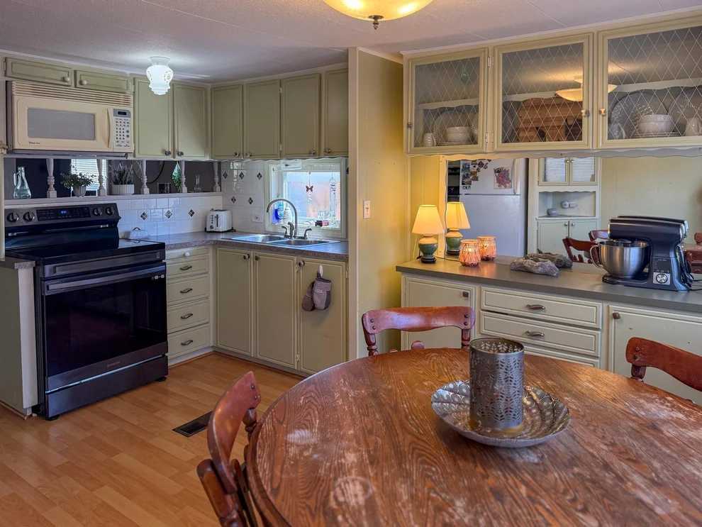 Unit for sale at 862 Mayhew, Bridgewater, NH 03222