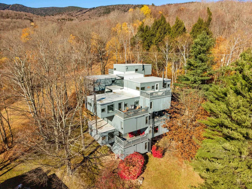 Unit for sale at 355 Summit, Warren, VT 05674
