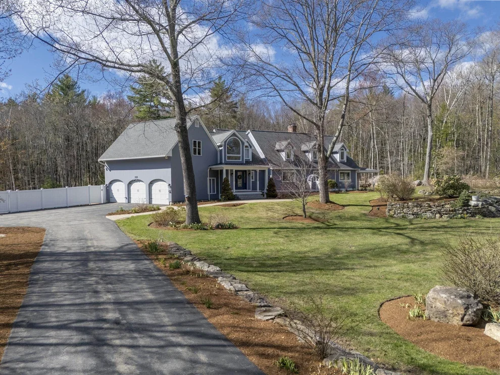 Unit for sale at 123 Stephen, Goffstown, NH 03045