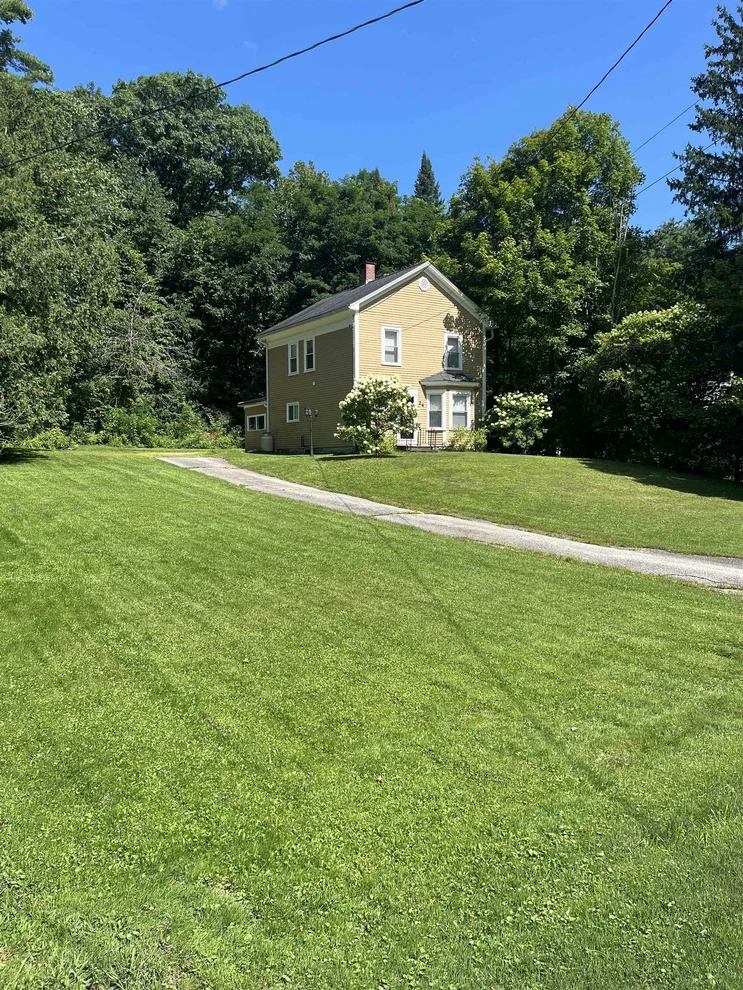 Unit for sale at 24 Pleasant, Proctor, VT 05765