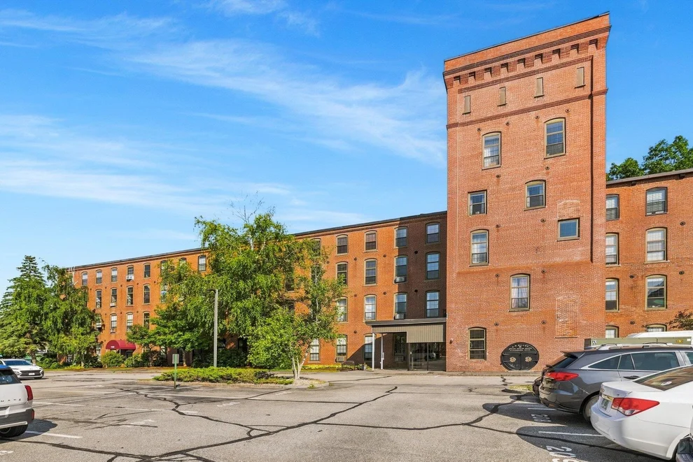 Unit for sale at 156 Front, Exeter, NH 03833