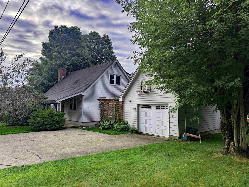 Unit for sale at 18 Sunny Acres, Brattleboro, VT 05301