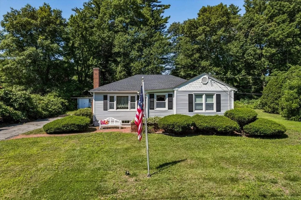 Unit for sale at 97 Old Rockingham, Salem, NH 03079