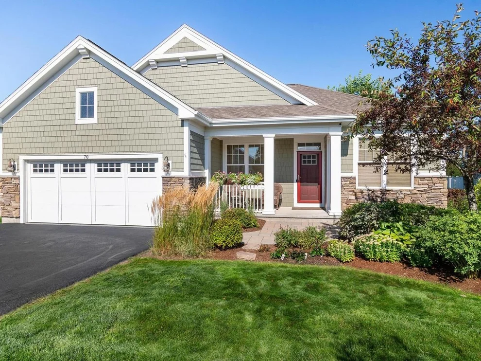 Unit for sale at 70 Dunmore, Williston, VT 05495