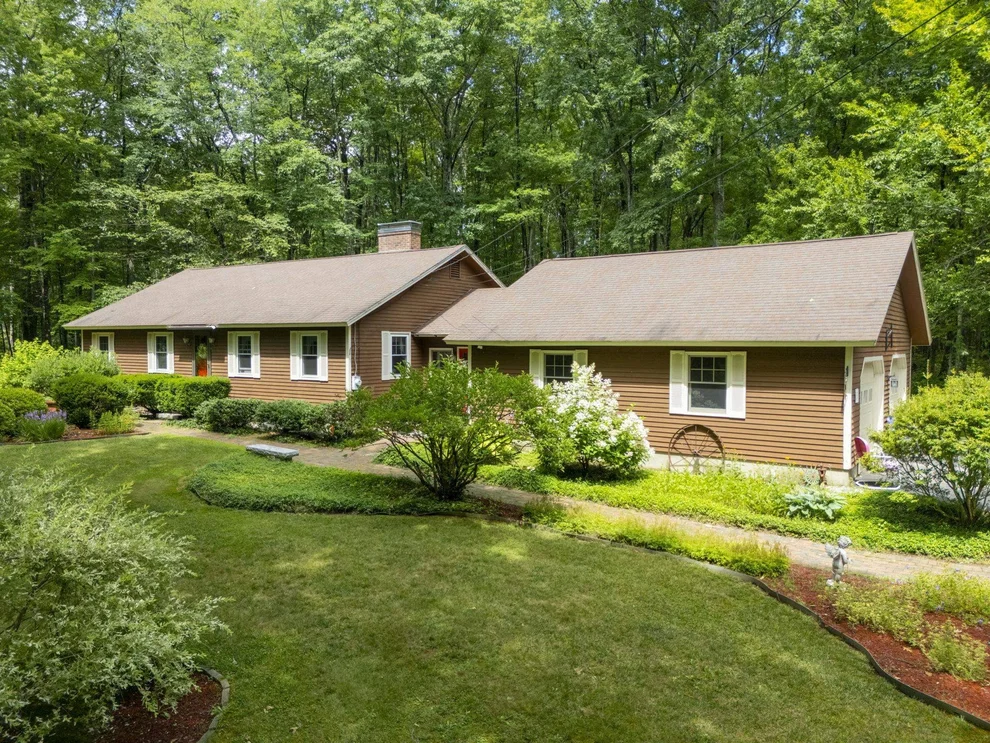 Unit for sale at 273 Southwest, Canterbury, NH 03224