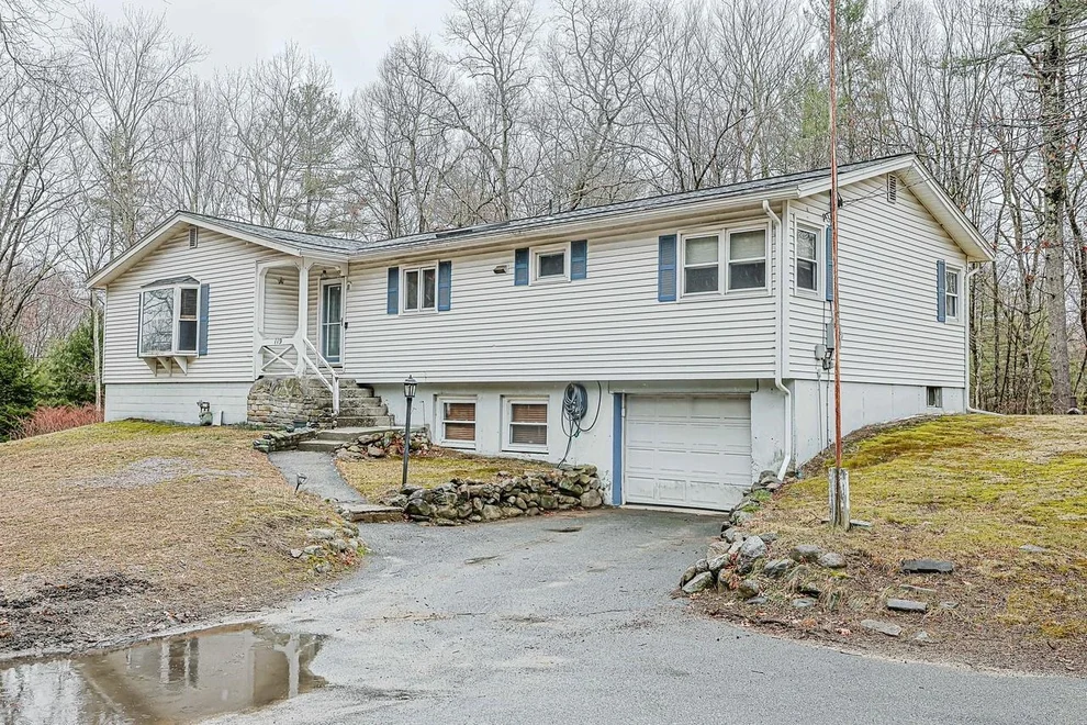 Unit for sale at 119 Belknap, Hudson, NH 03051