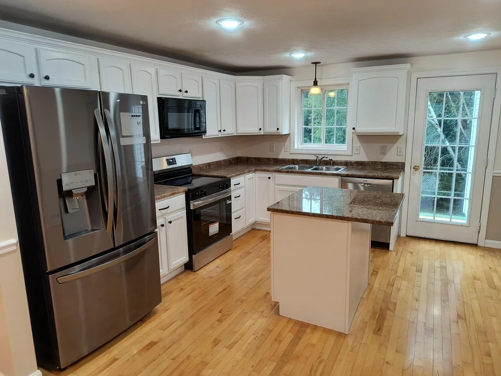 Unit for sale at 28 Owens, Swanzey, NH 03446