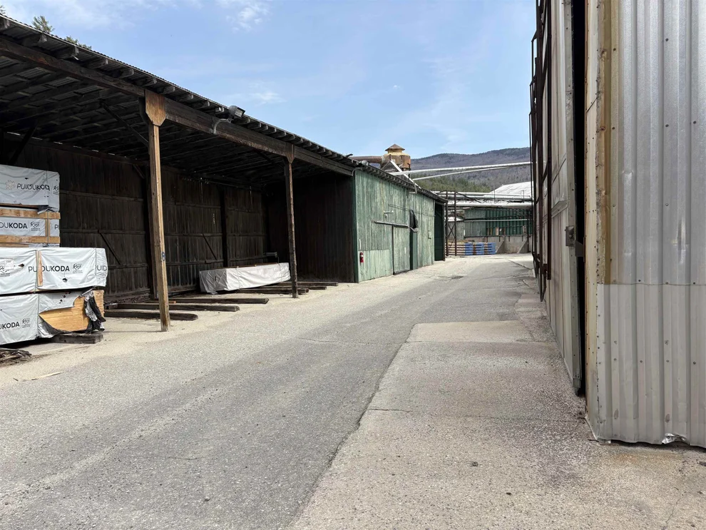Unit for sale at Buffalo, Wentworth, NH 03282