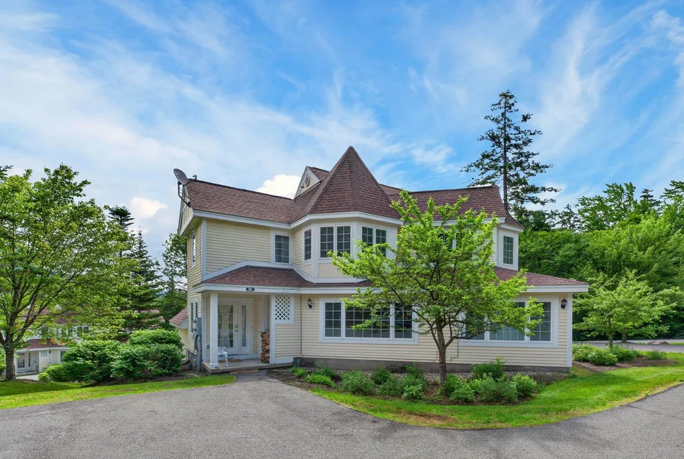 Unit for sale at 29A Kingswood, Dover, VT 05356