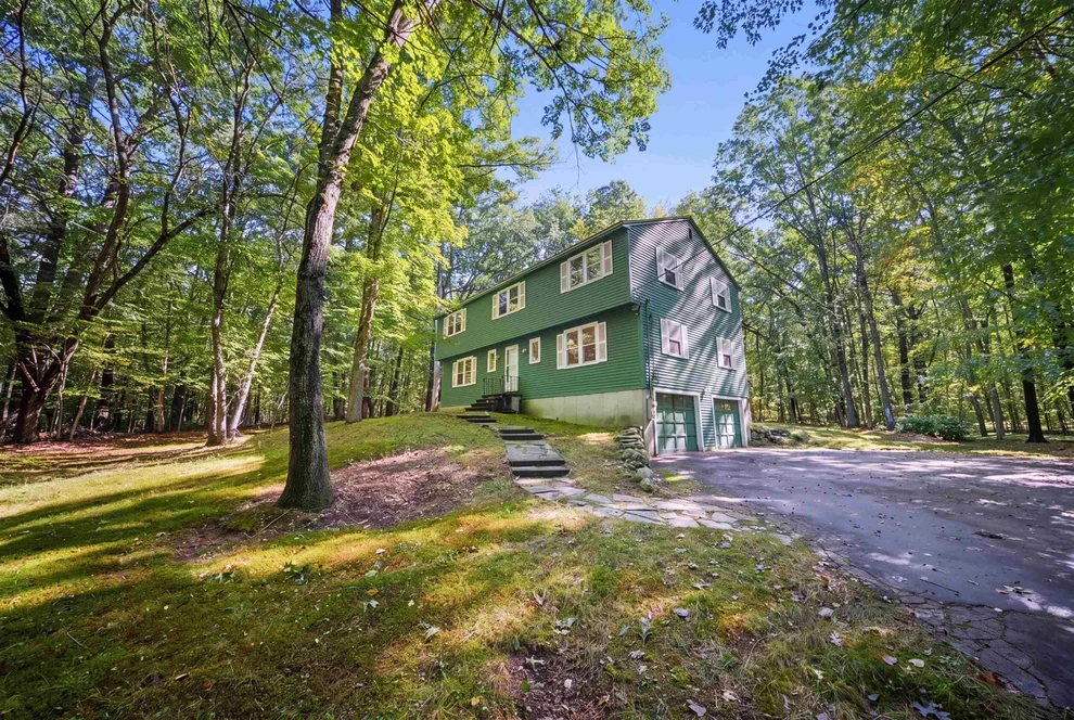 Unit for sale at 14 Denbow, Durham, NH 03824