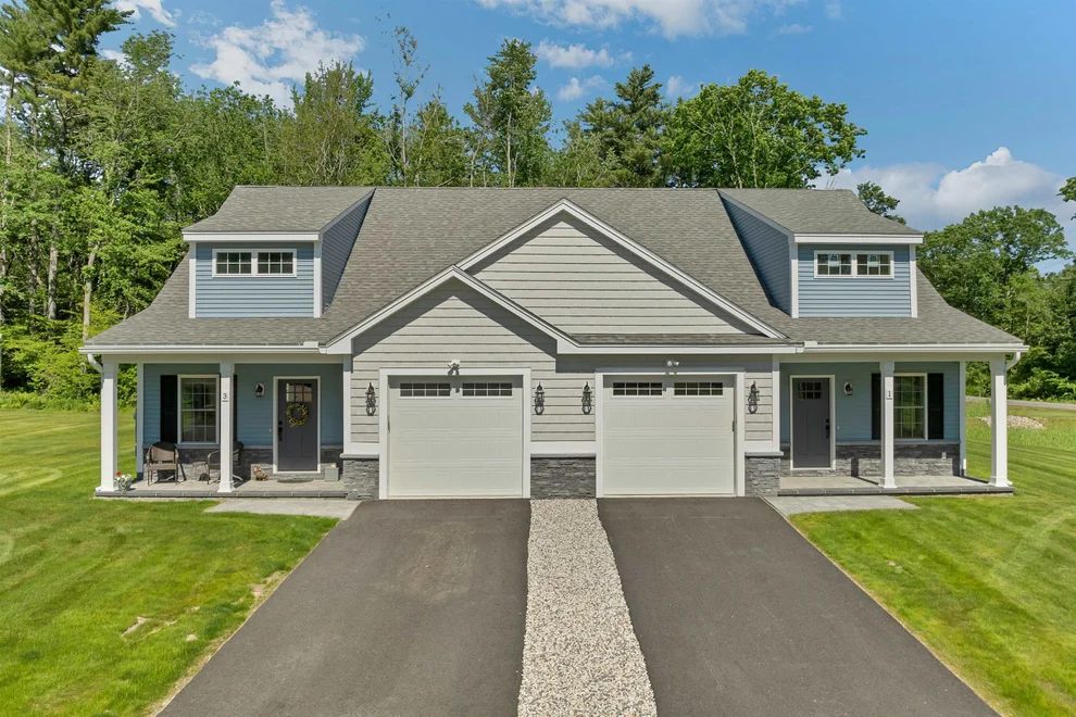 Unit for sale at 2 Cameron, Hampstead, NH 03841