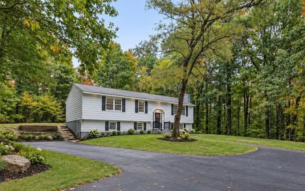 Unit for sale at 234 Corn Hill, Boscawen, NH 03303