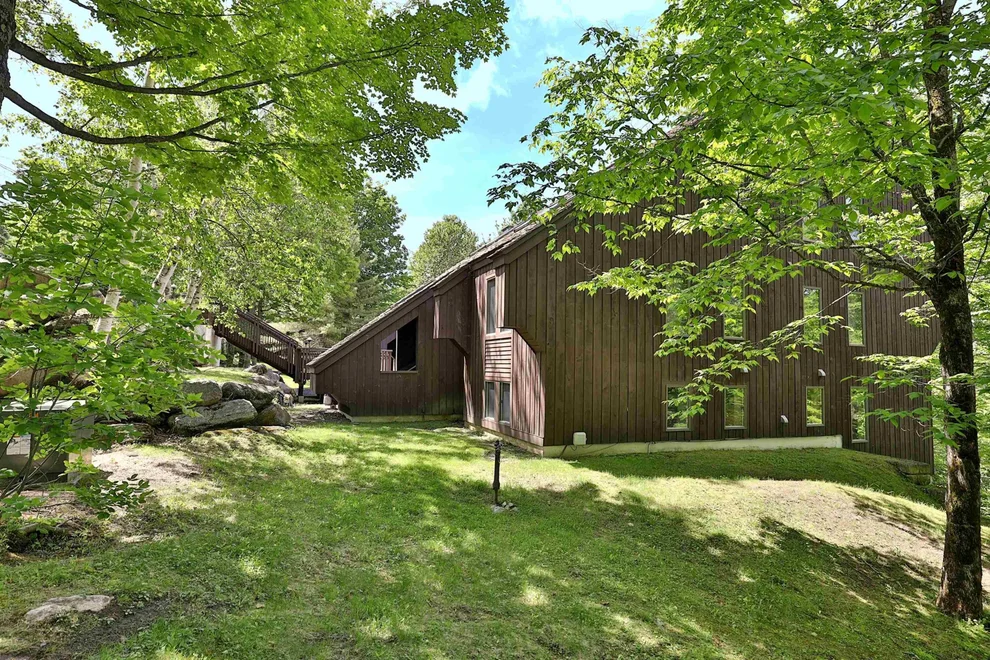Unit for sale at 894 East Ash, Plymouth, VT 05056