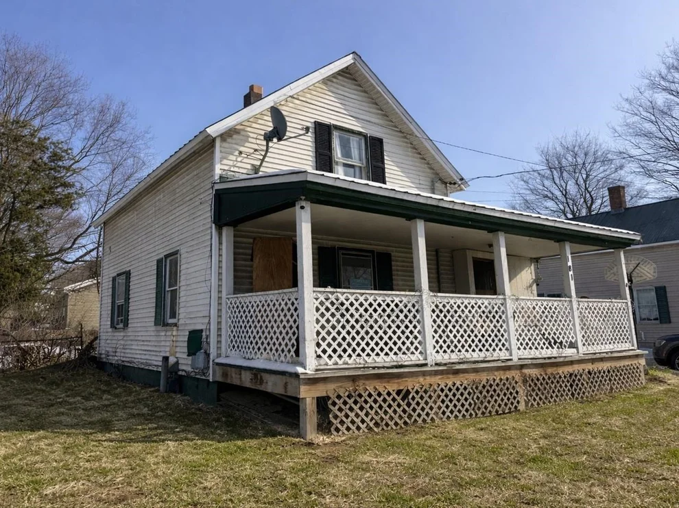 Unit for sale at 181 Federal, St. Albans City, VT 05478