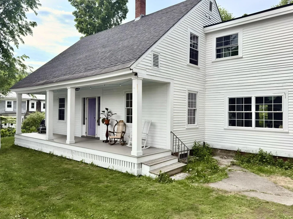 Unit for sale at 53 Boynton, St. Johnsbury, VT 05819