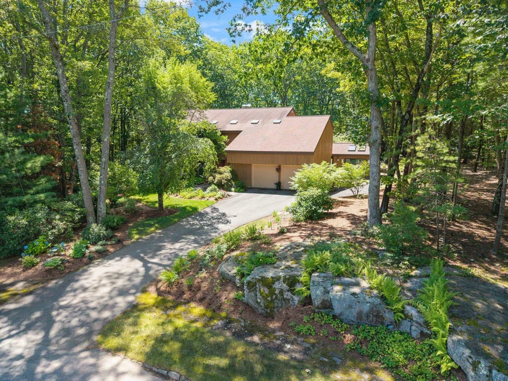 Unit for sale at 15 Masefield, Nashua, NH 03062