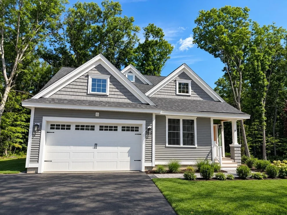 Unit for sale at 10 Clubhouse, Greenland, NH 03840