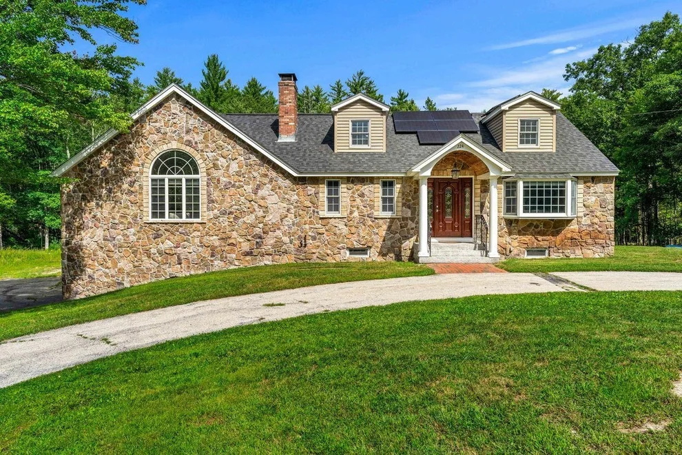 Unit for sale at 224 New Boston, Goffstown, NH 03045