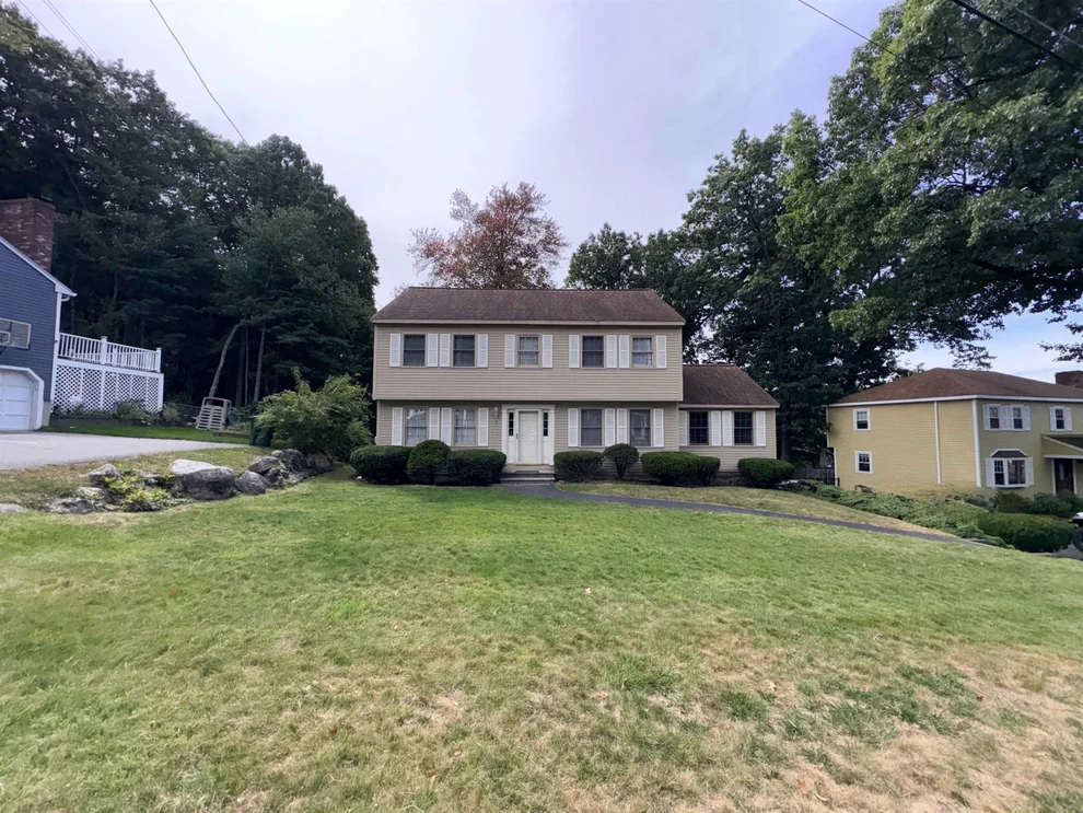Unit for sale at 15 Topaz, Nashua, NH 03062