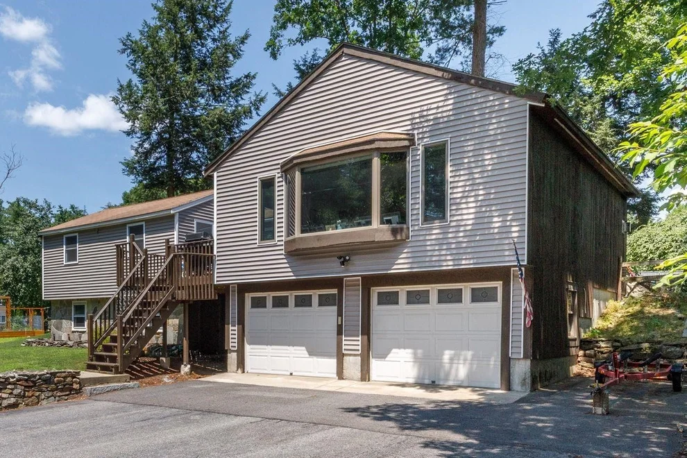 Unit for sale at 6 John, Merrimack, NH 03054