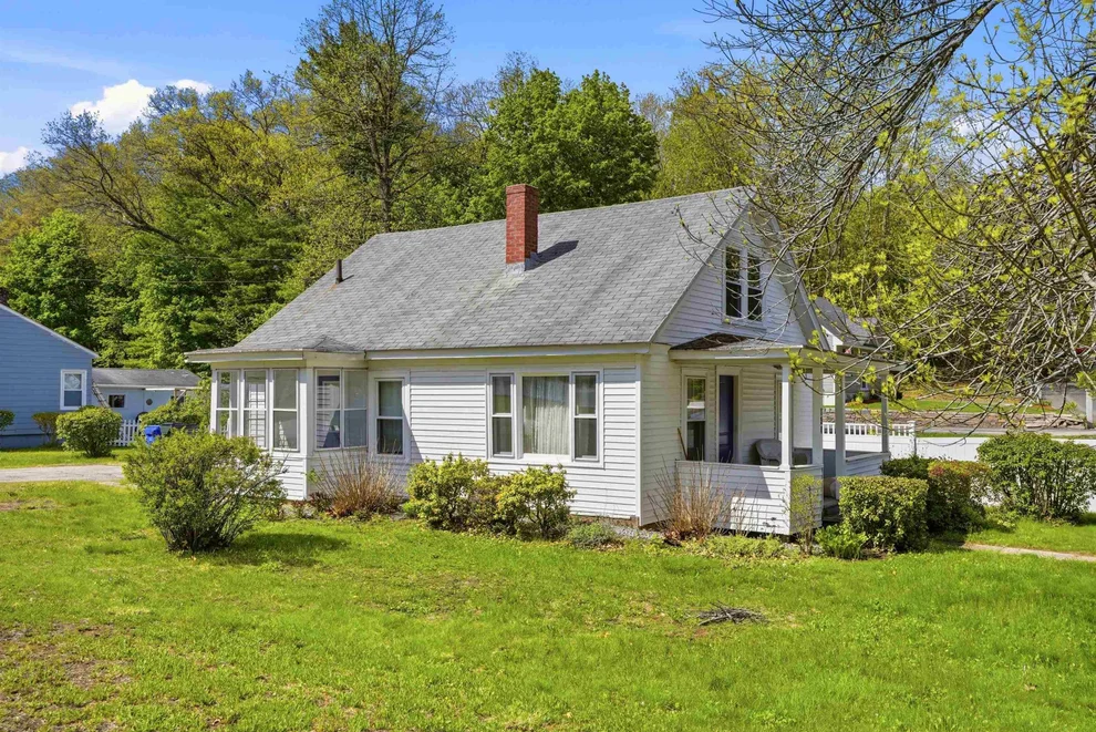 Unit for sale at 154 Oneida, Manchester, NH 03102