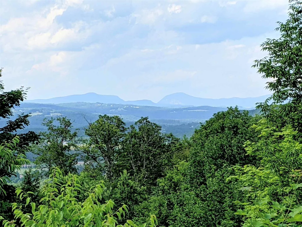 Unit for sale at 3941 Severance Hill, St. Johnsbury, VT 05819