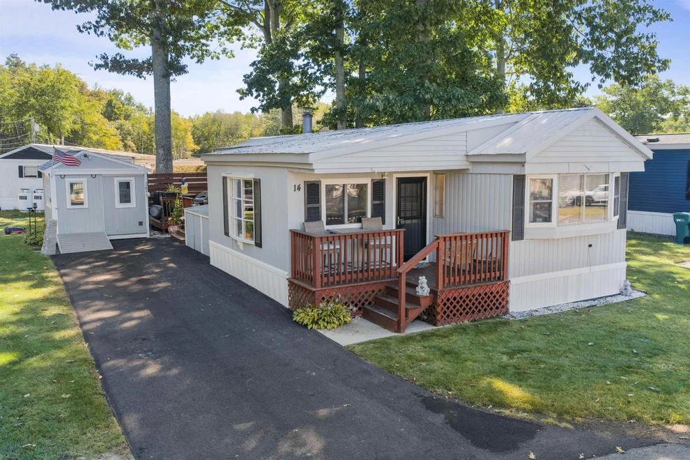 Unit for sale at 14 Hickory, North Hampton, NH 03862