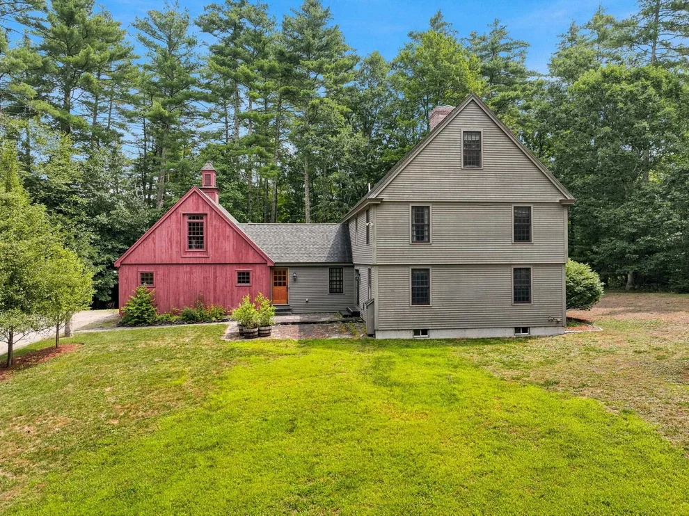 Unit for sale at 4 Russell Hill, Brookline, NH 03033