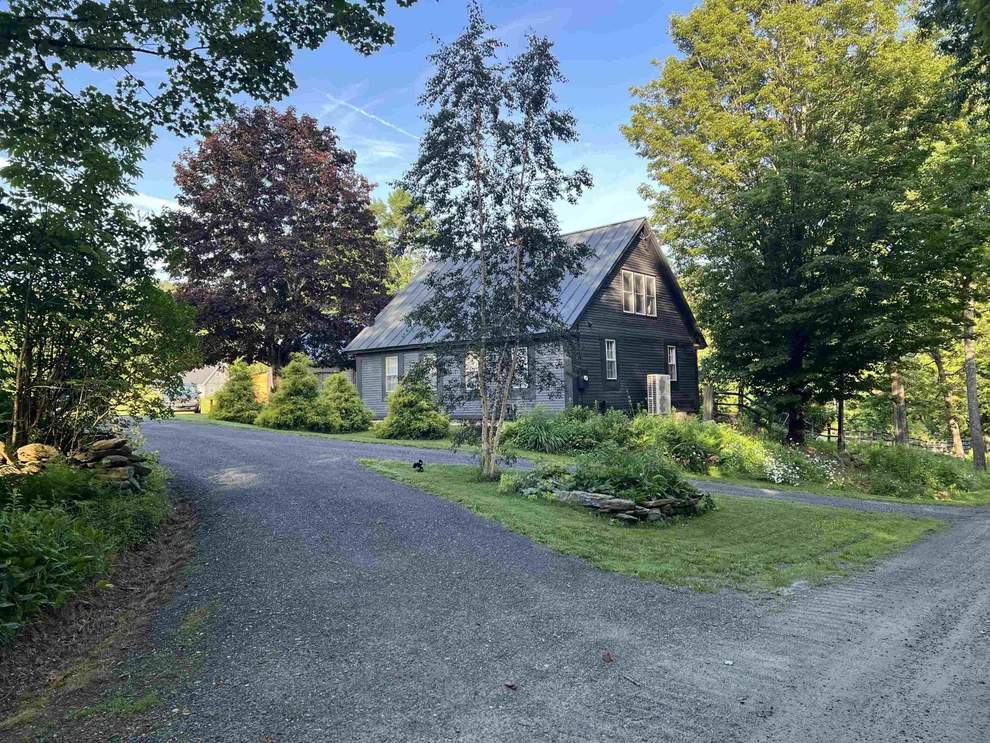 Unit for sale at 412 Hall Ranch, Grafton, VT 05146