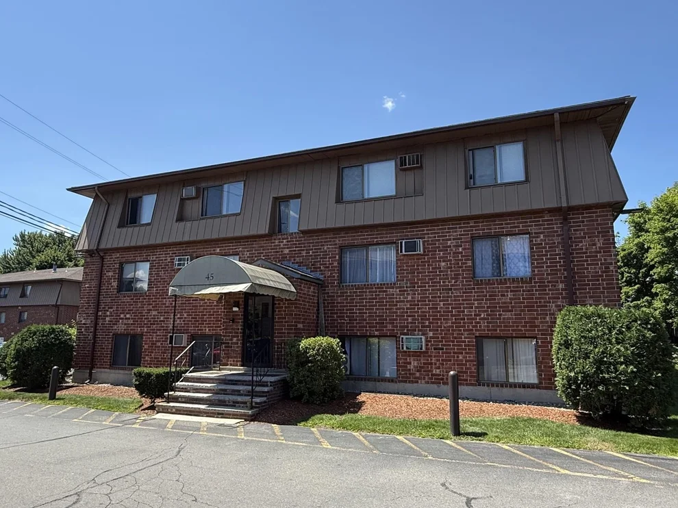 Unit for sale at 45 Log, Manchester, NH 03102