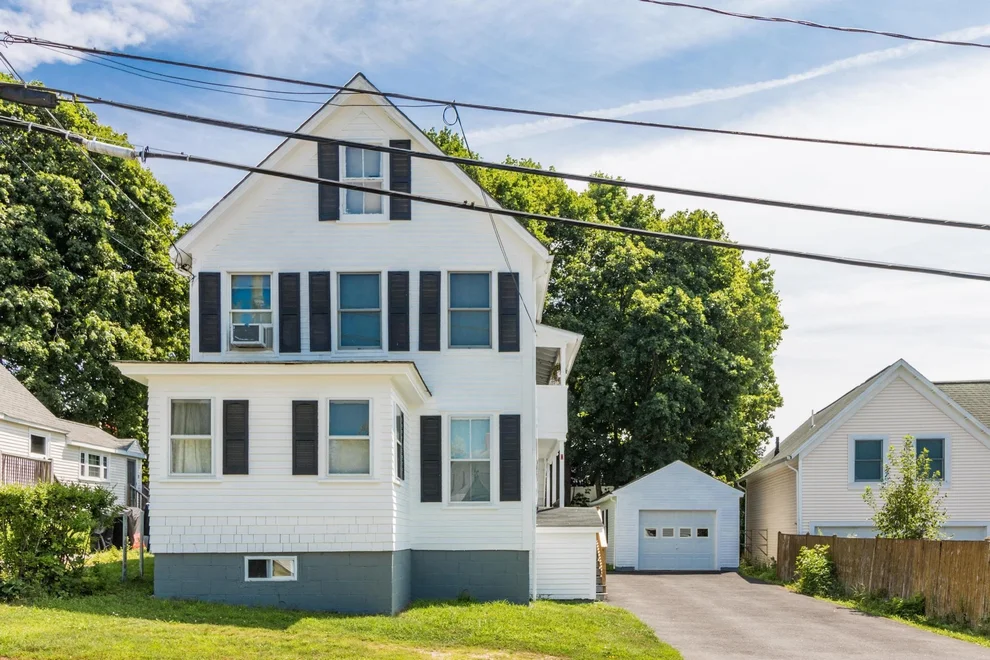 Unit for sale at 3 Mt Vernon, Dover, NH 03820