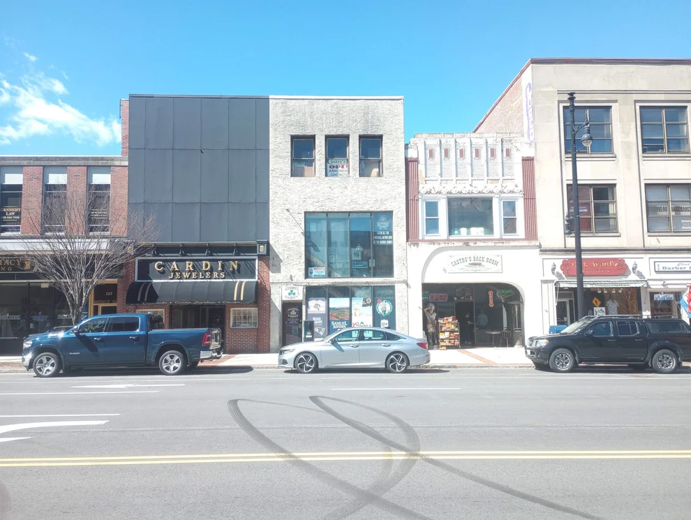Unit for sale at 121 Main, Nashua, NH 03060