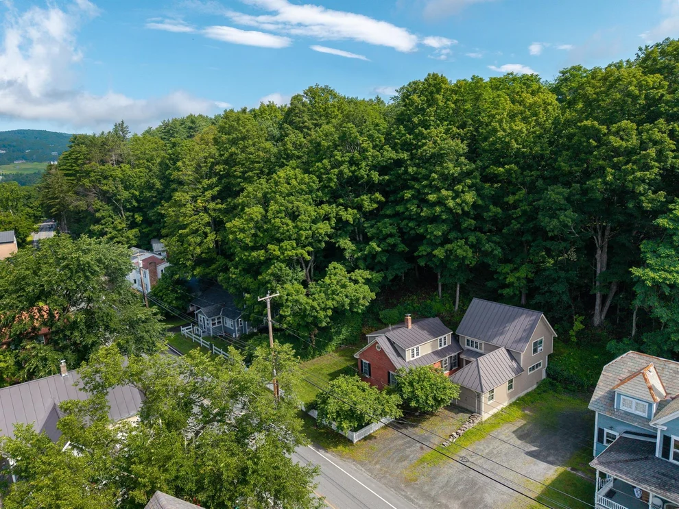 Unit for sale at 2039 Quechee Main, Hartford, VT 05047
