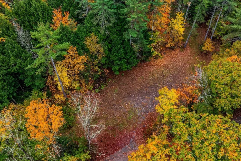 Unit for sale at 0 Grimes Hill, Orford, NH 03777