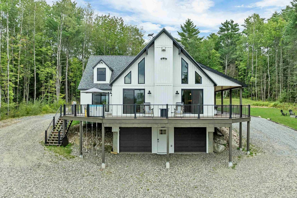 Unit for sale at 461 Manns Hill, Littleton, NH 03561