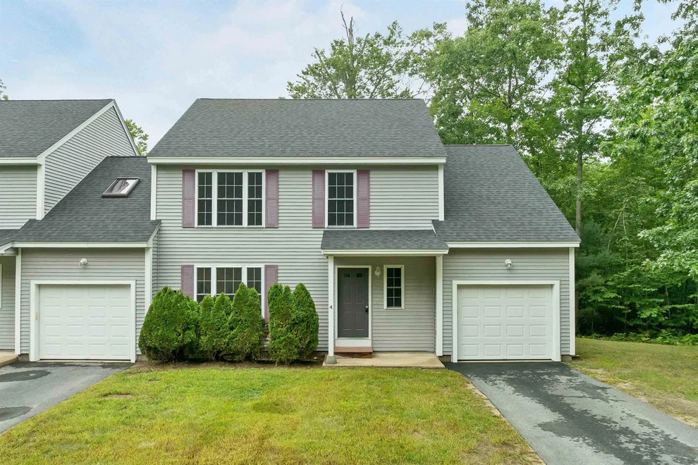 Unit for sale at 166 Sandown, Fremont, NH 03044