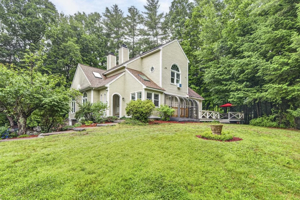 Unit for sale at 12 Ryan, Goffstown, NH 03045
